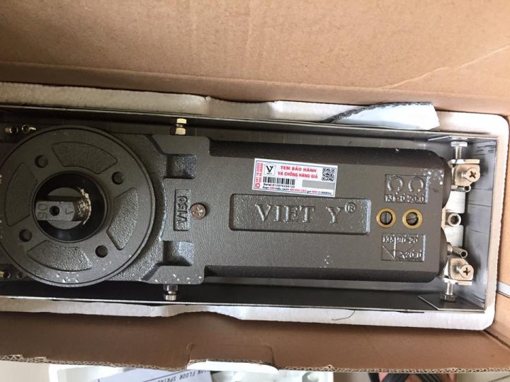 bản lề sàn việt ý