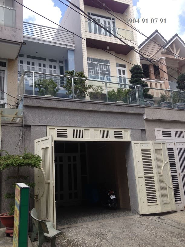 Lan can kính ban công đẹp