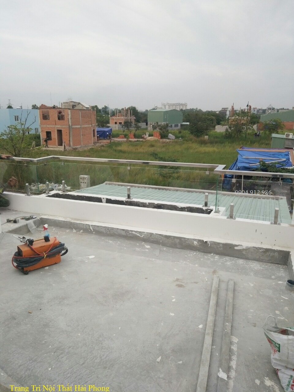 lan-can-kinh-cuong-luc-4