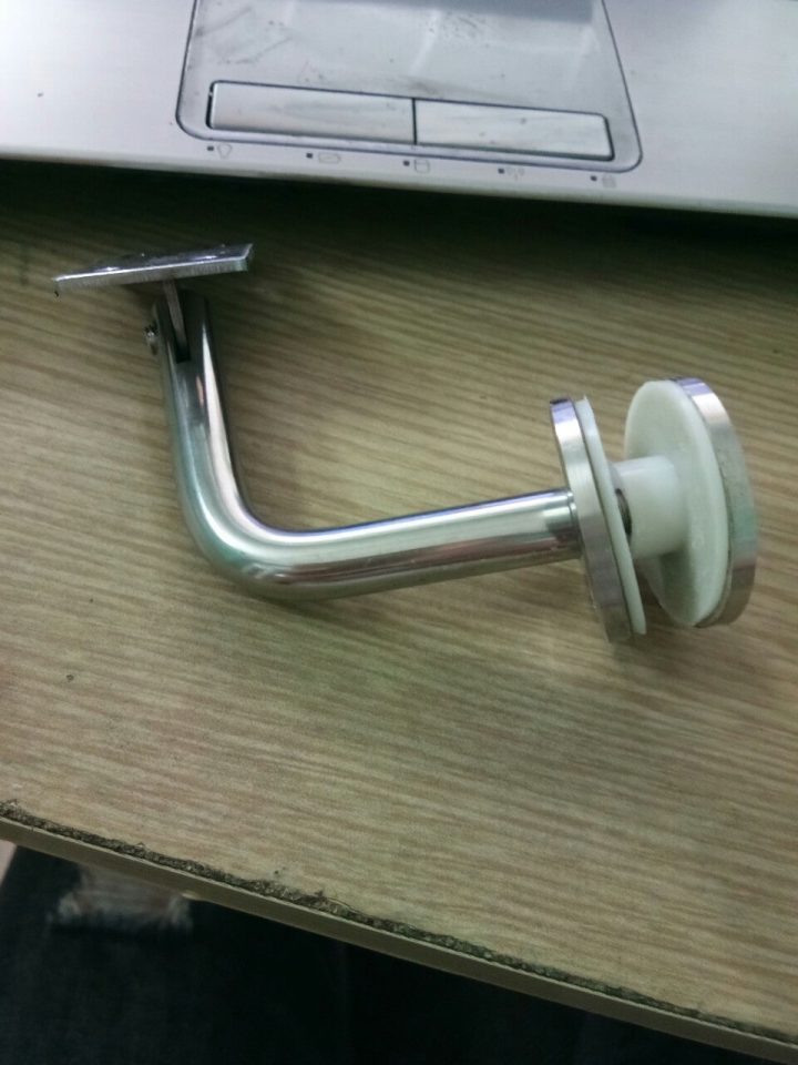 tay do lan can kinh (2) tay đỡ mo j