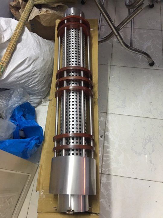 trụ cái cầu thang kính tại bình thuận