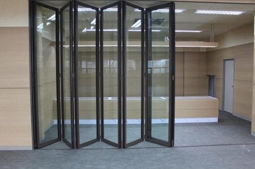 Cửa nhôm xingfa xếp trượt