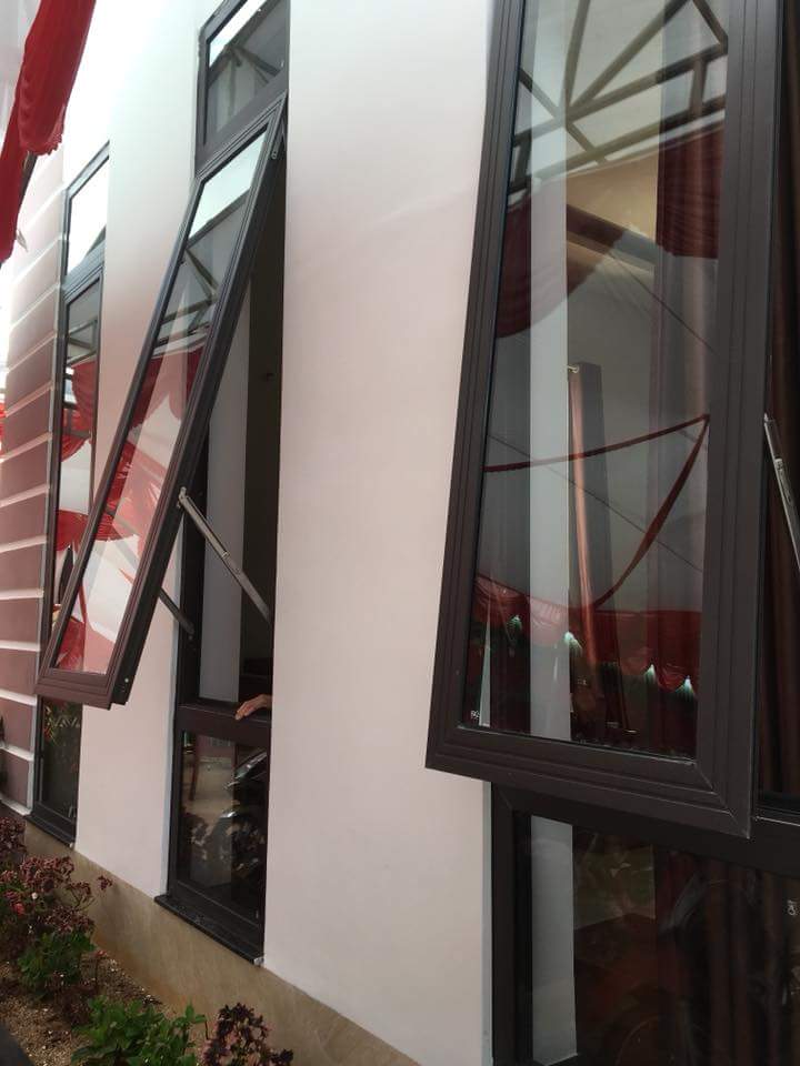 Mẫu cửa nhôm kính Xingfa đẹp