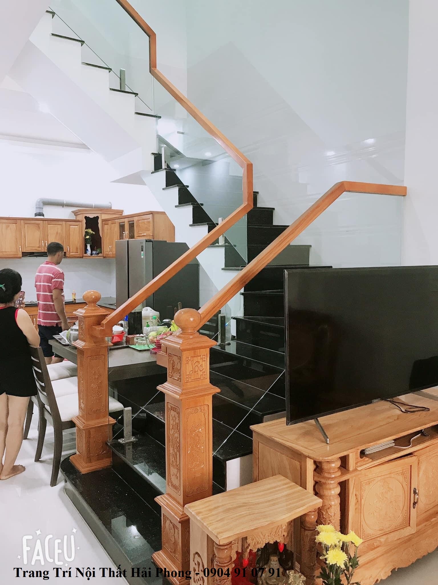 100 hình ảnh thực tế thi công cầu thang kính không trụ