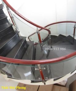 Cầu thang kính HP06
