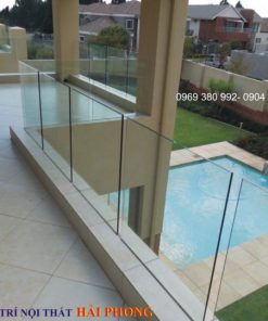 lan can kính cường lực