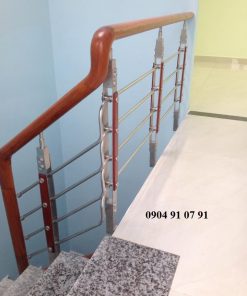 Cầu thang inox xỏ song