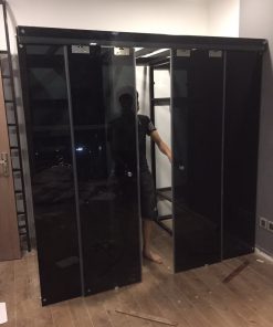 cua kinh cuong luc tphcm (32)