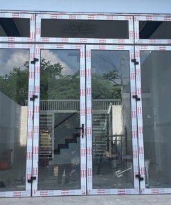 Cửa-đi-chính-nhôm-Xingfa-tem-đỏ-nhập-khẩu.