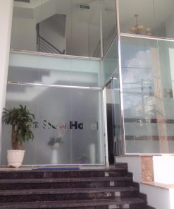 cua kinh cuong luc tphcm tai tphcm