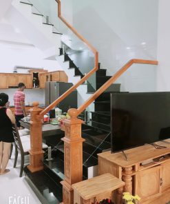 100 hình ảnh thực tế thi công cầu thang kính không trụ